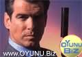 James
Bond play games