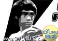 Bruce
Lee play games